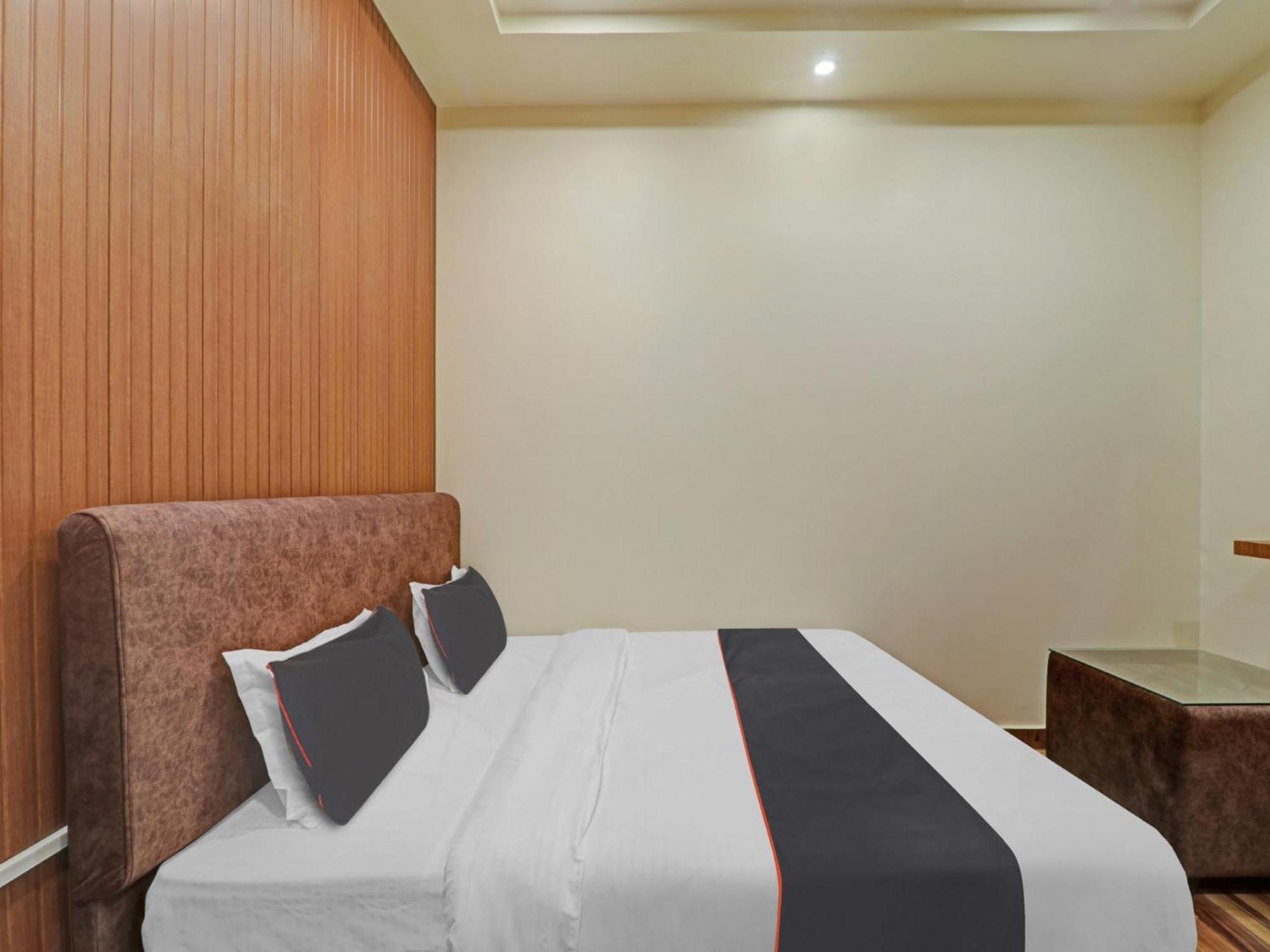 Hotel O The Ashiyana Inn Lucknow Eksteriør billede