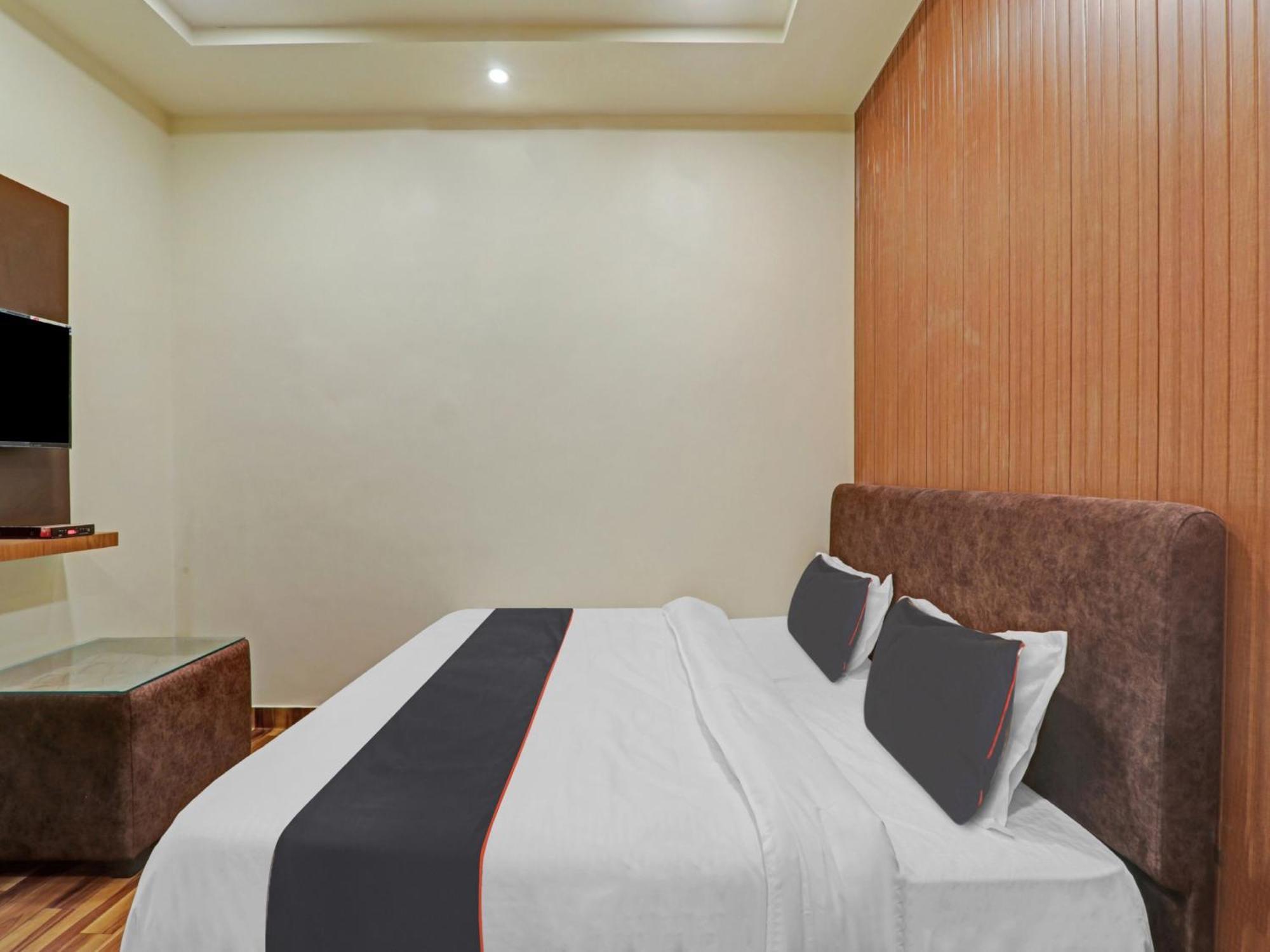 Hotel O The Ashiyana Inn Lucknow Eksteriør billede